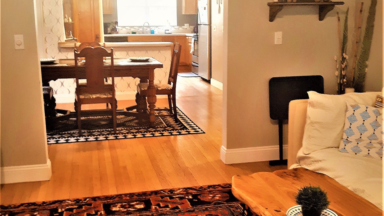 Photo of Livingroom in Roseland
