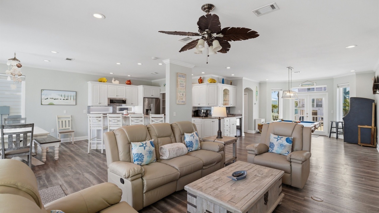 Photo of Livingroom in Navarre Beach