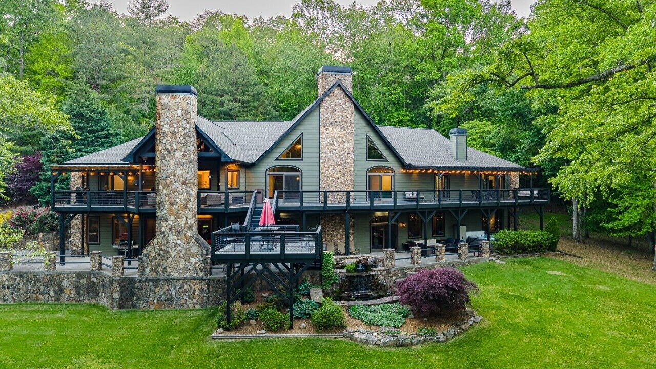 Photo of Others in Blue Ridge