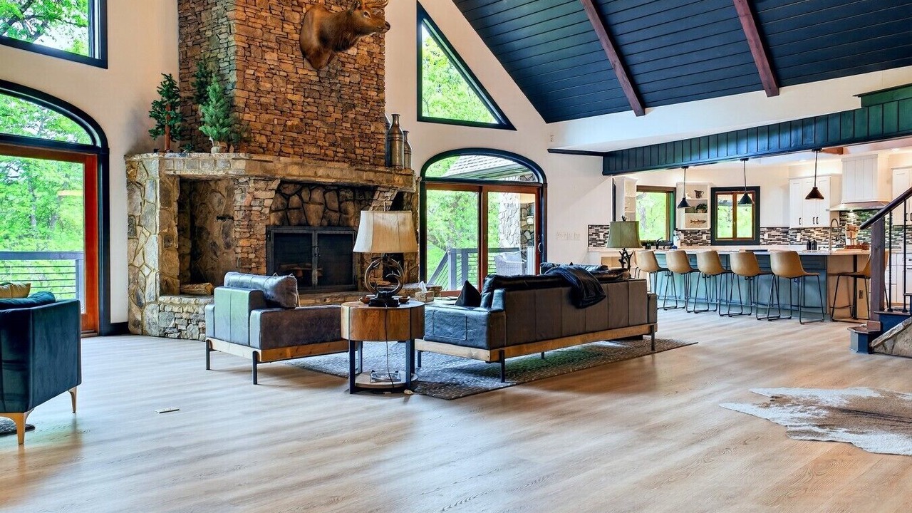 Photo of Livingroom in Blue Ridge