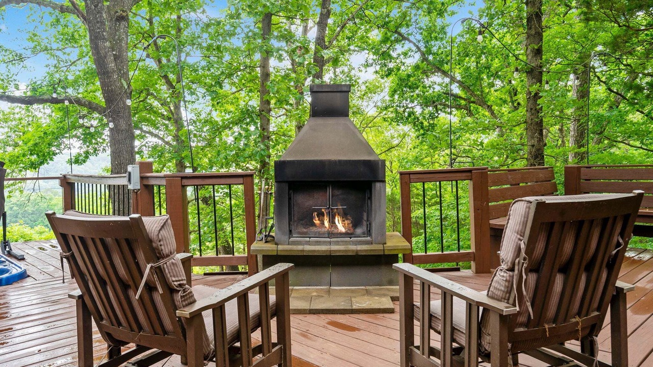 Photo of Patio Balcony in Blue Eye
