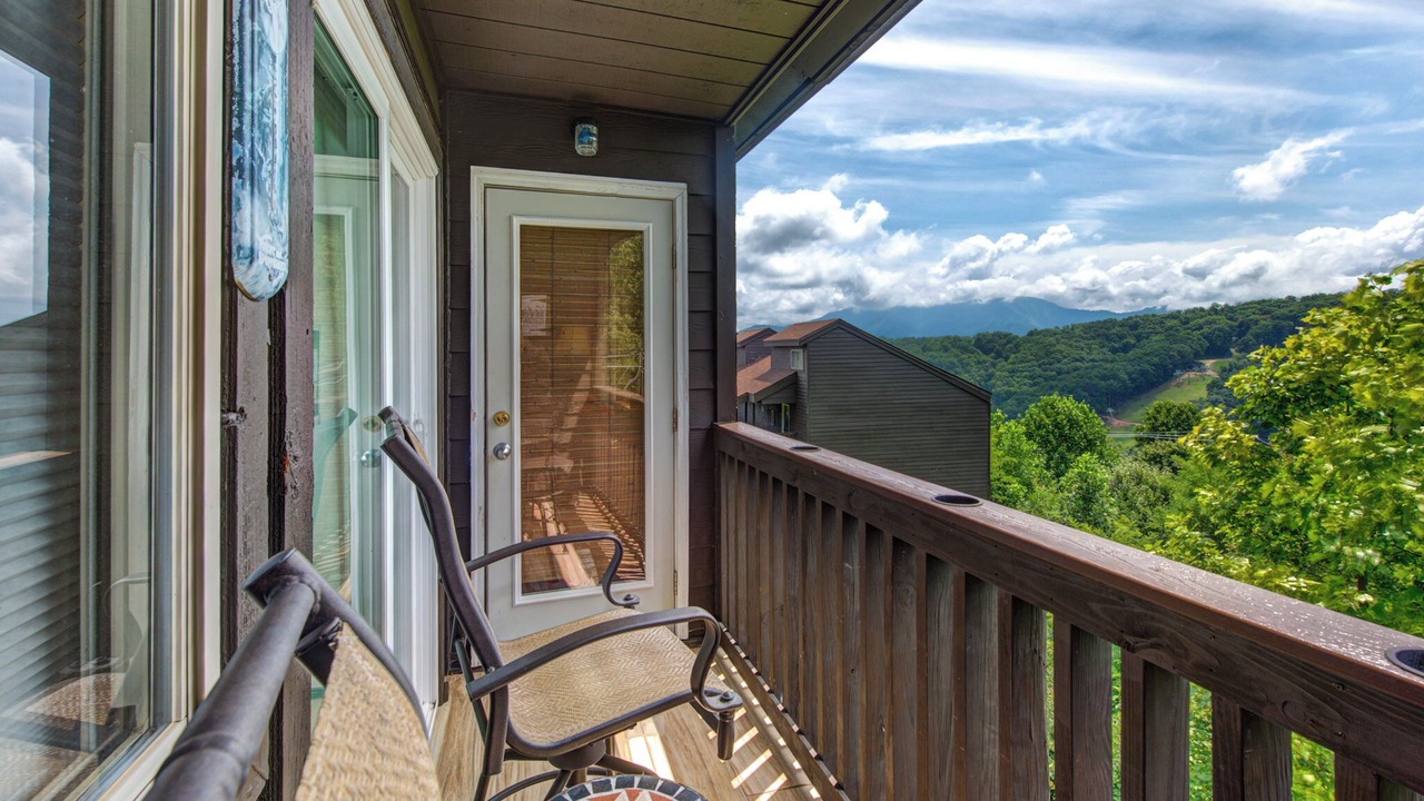 Photo of Patio Balcony in Chalet Village