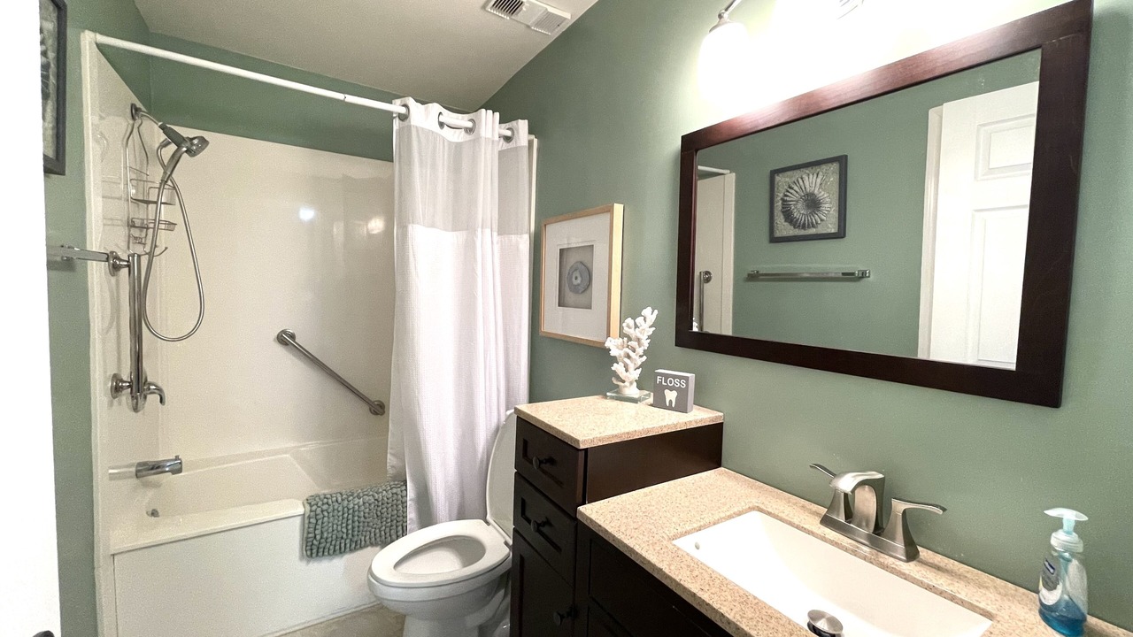 Photo of Bathroom in North Myrtle Beach