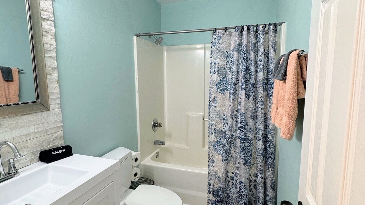 Photo of Bathroom in Windy Hill