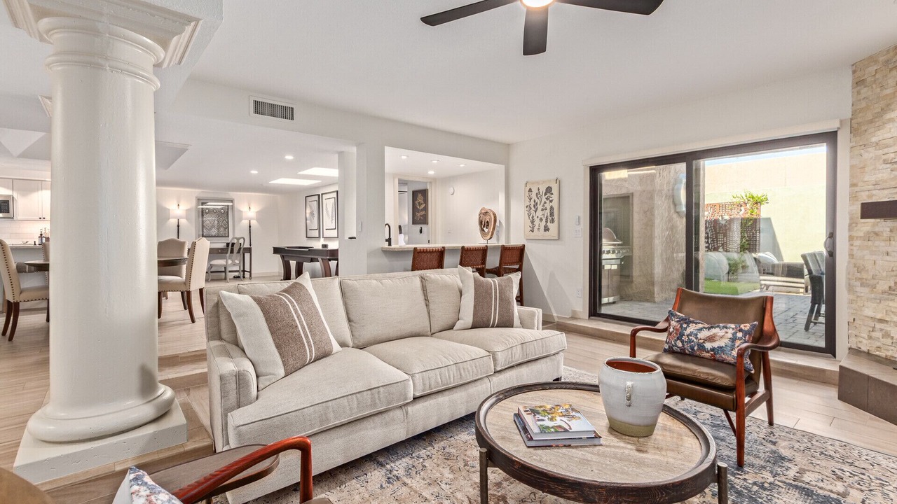 Photo of Livingroom in South Scottsdale