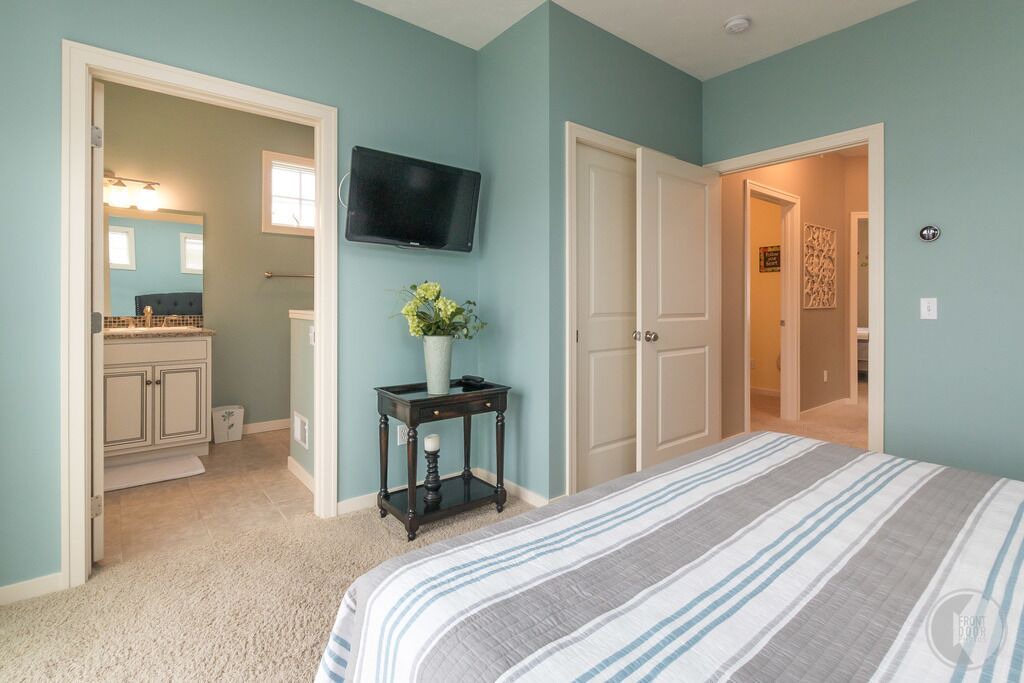 Photo of Bedroom in Saugatuck
