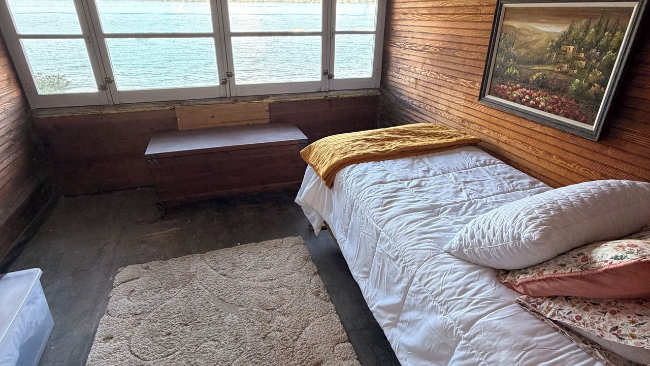 Photo of Bedroom in Livonia