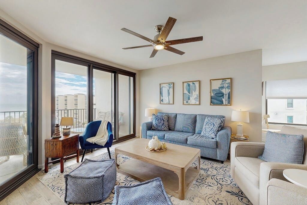 Photo of Livingroom in Litchfield by the Sea
