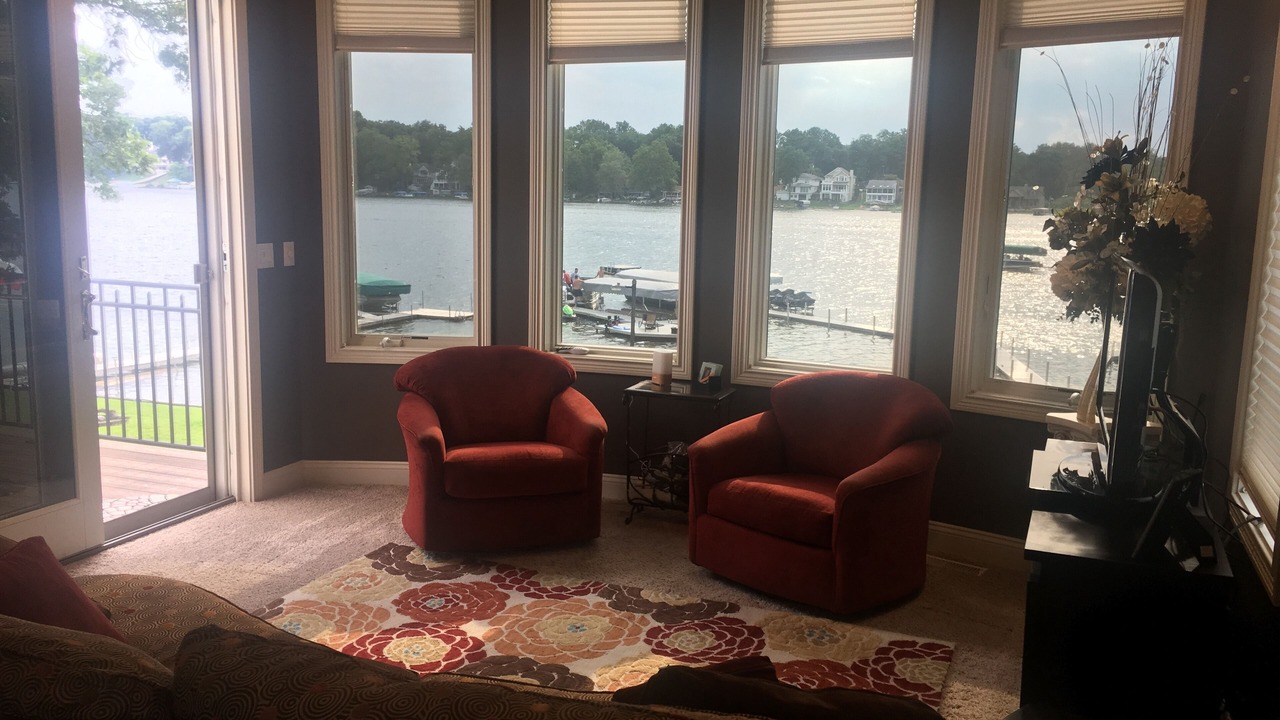 Photo of Livingroom in White Pigeon