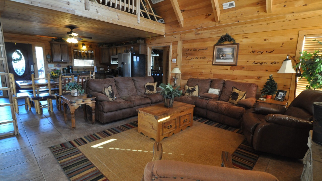Photo of Bedroom in Branson Cedars