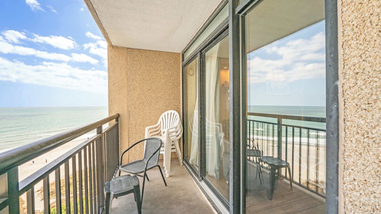 Photo of Patio Balcony in Windy Hill
