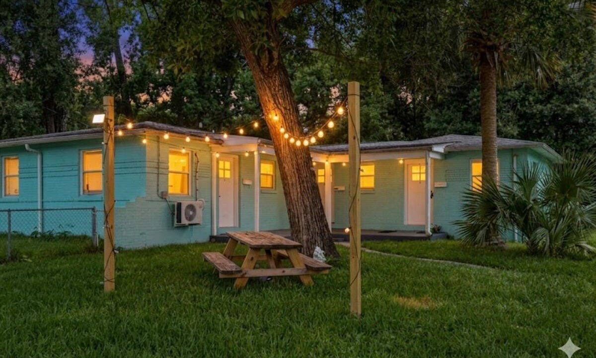 Photo of Outdoor in Navy Point