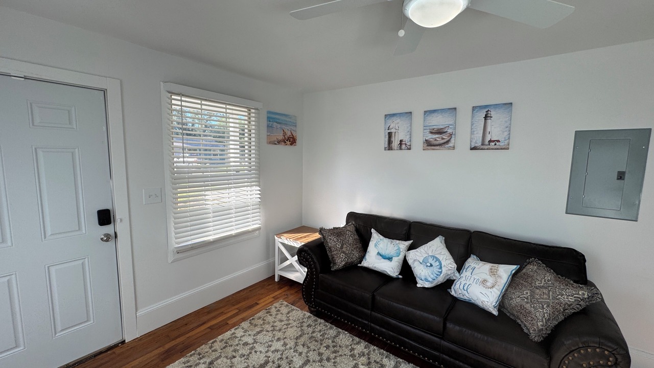 Photo of Livingroom in Florida Panhandle