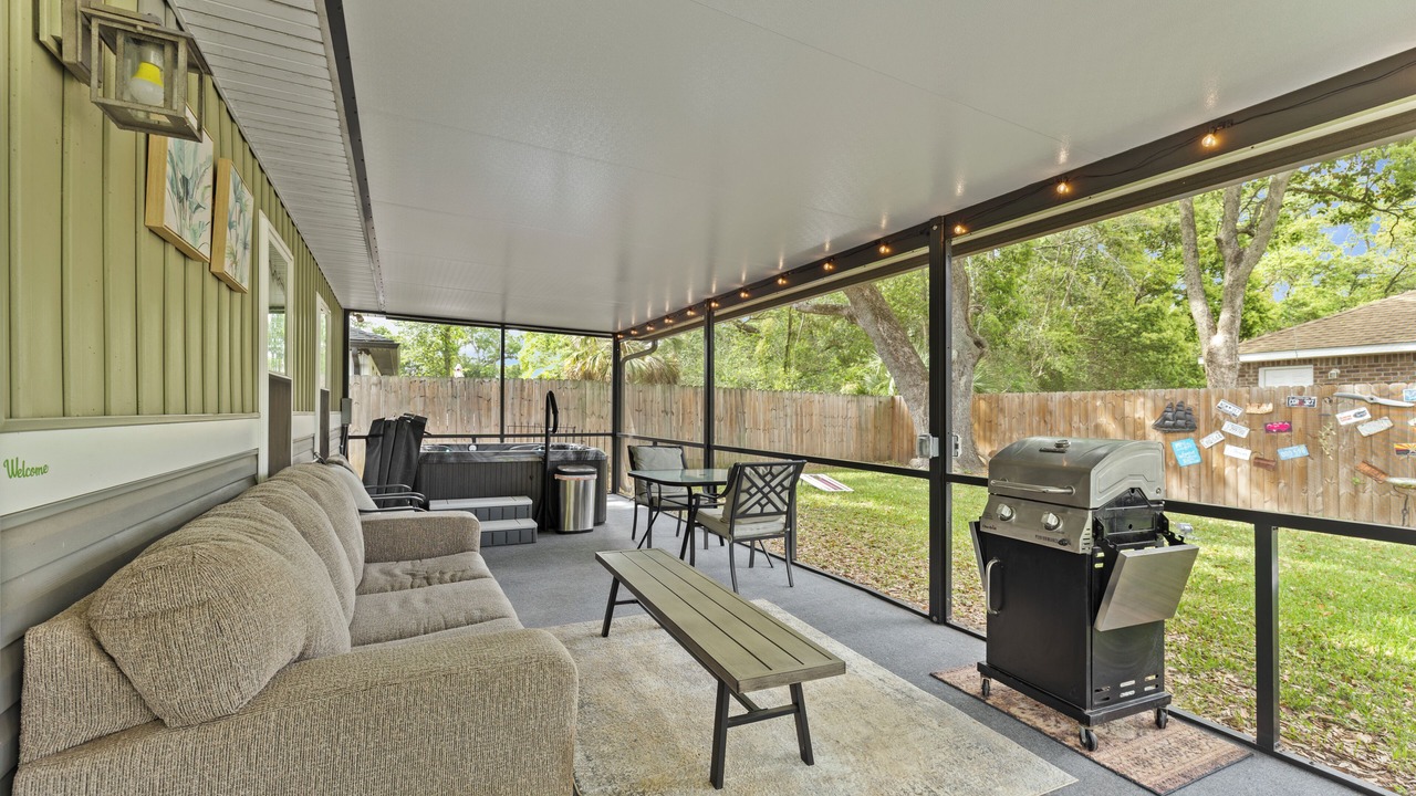 Photo of Outdoor in West Pensacola