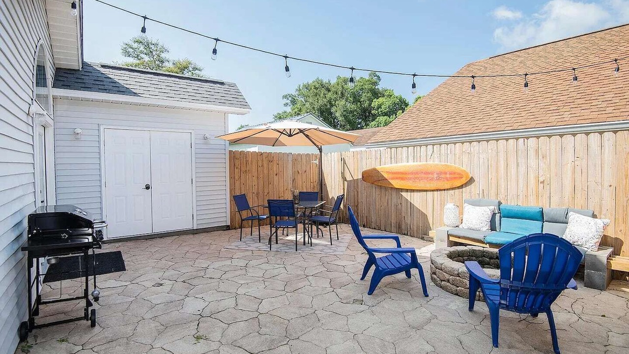 Photo of Outdoor in East Hill