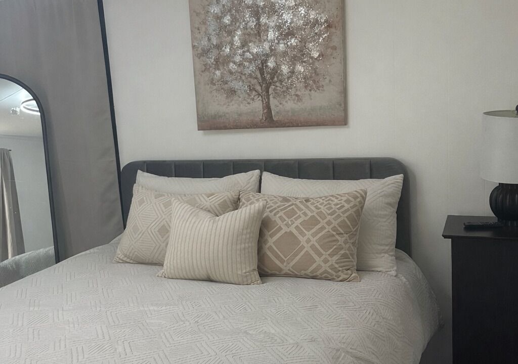 Photo of Bedroom in Curtis