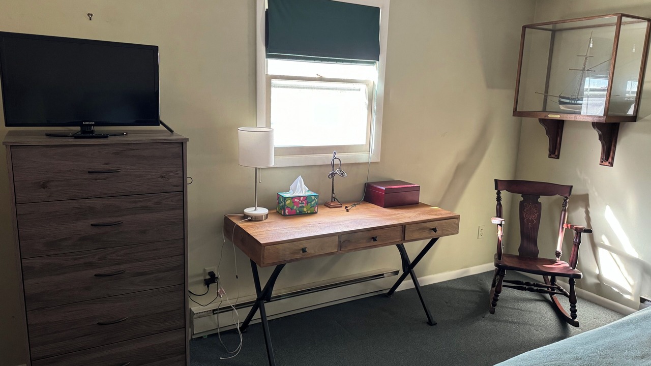 Photo of Bedroom in Edgewood