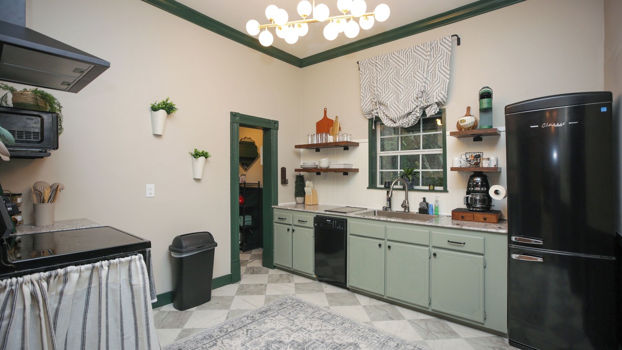 Photo of Kitchen in Southeast Pensacola