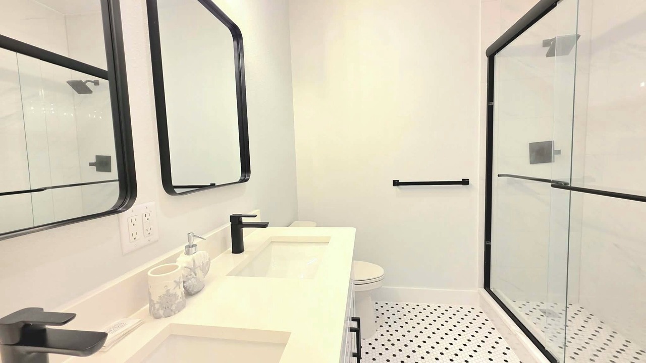Photo of Bathroom in South Pensacola