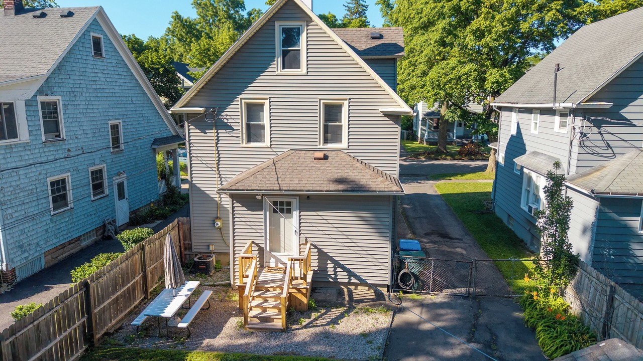 Photo of Outdoor in Rochester