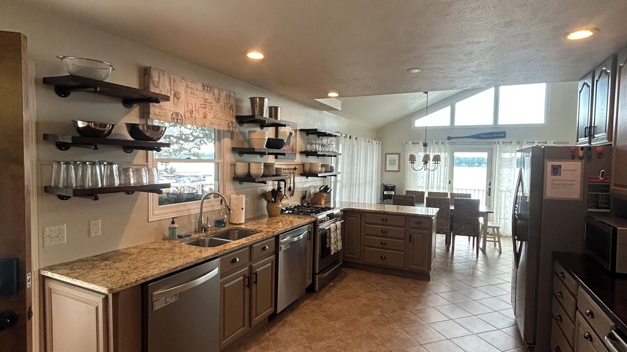 Photo of Kitchen in Sister Lakes