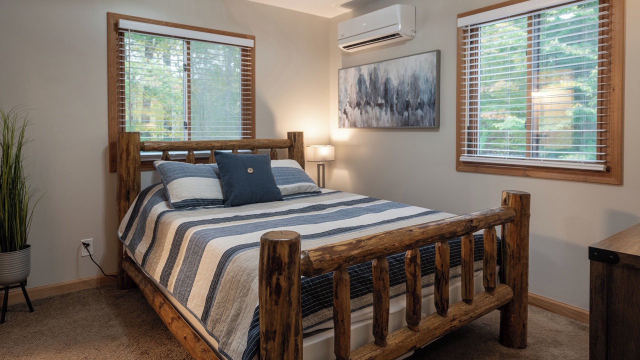 Photo of Bedroom in Thompsonville