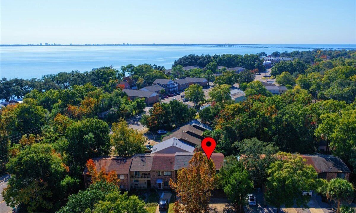 Photo of Outdoor in East Pensacola Heights