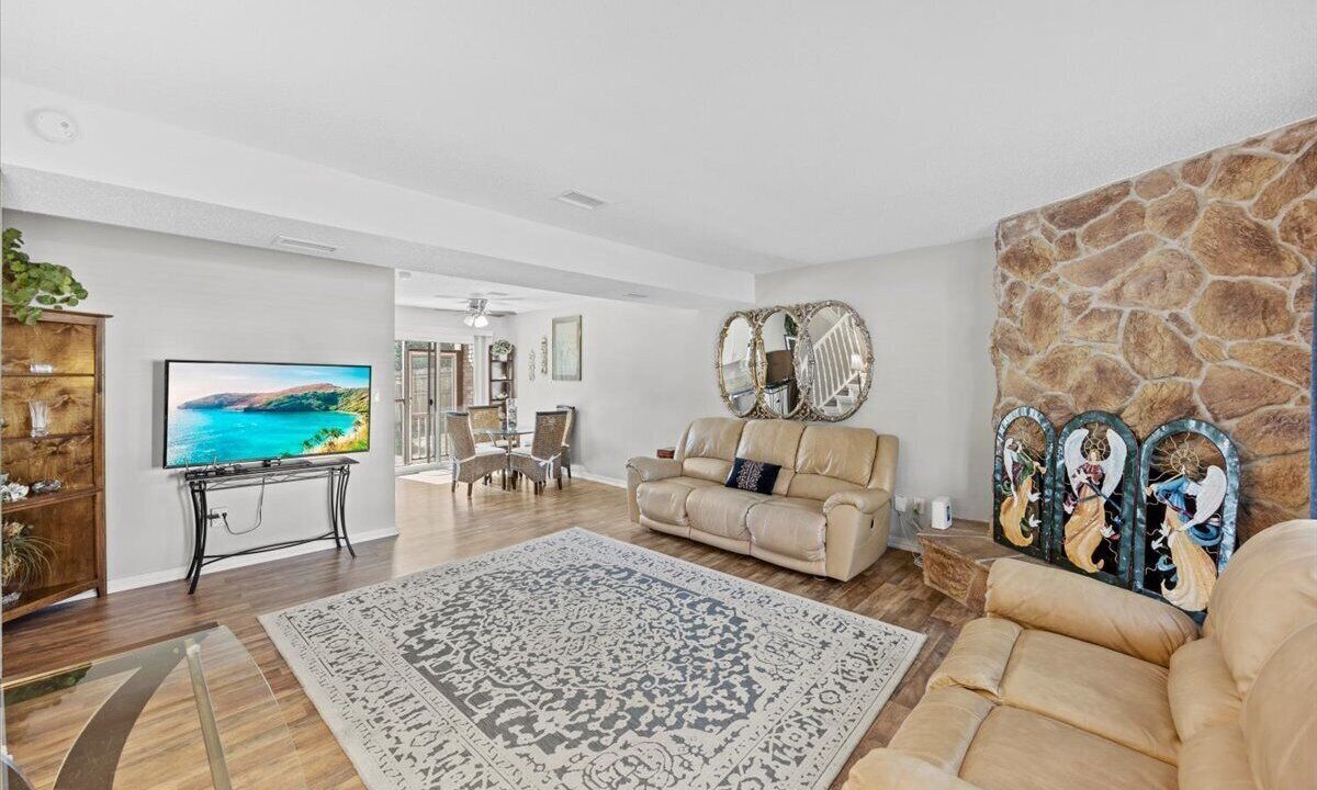 Photo of Livingroom in East Pensacola Heights
