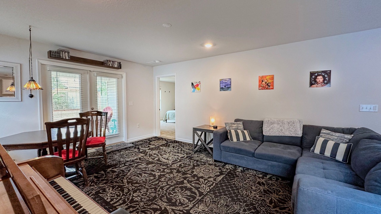 Photo of Livingroom in Pine Forest