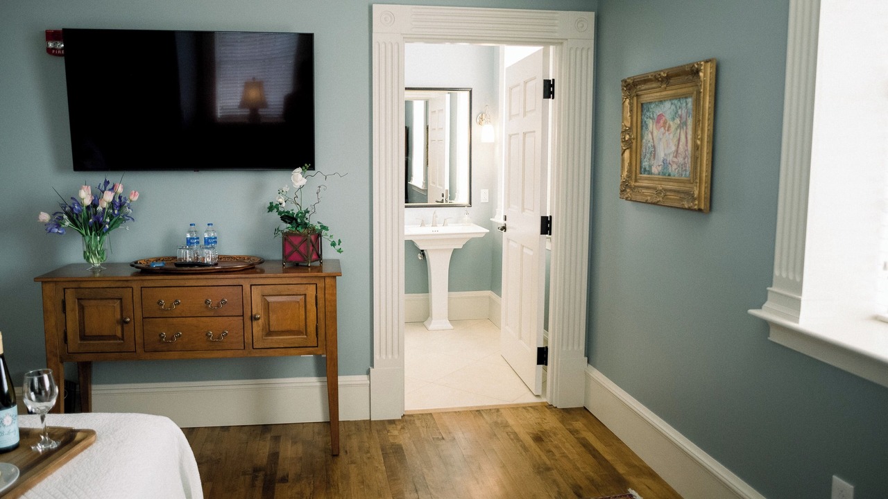 Photo of Bedroom in Millersburg