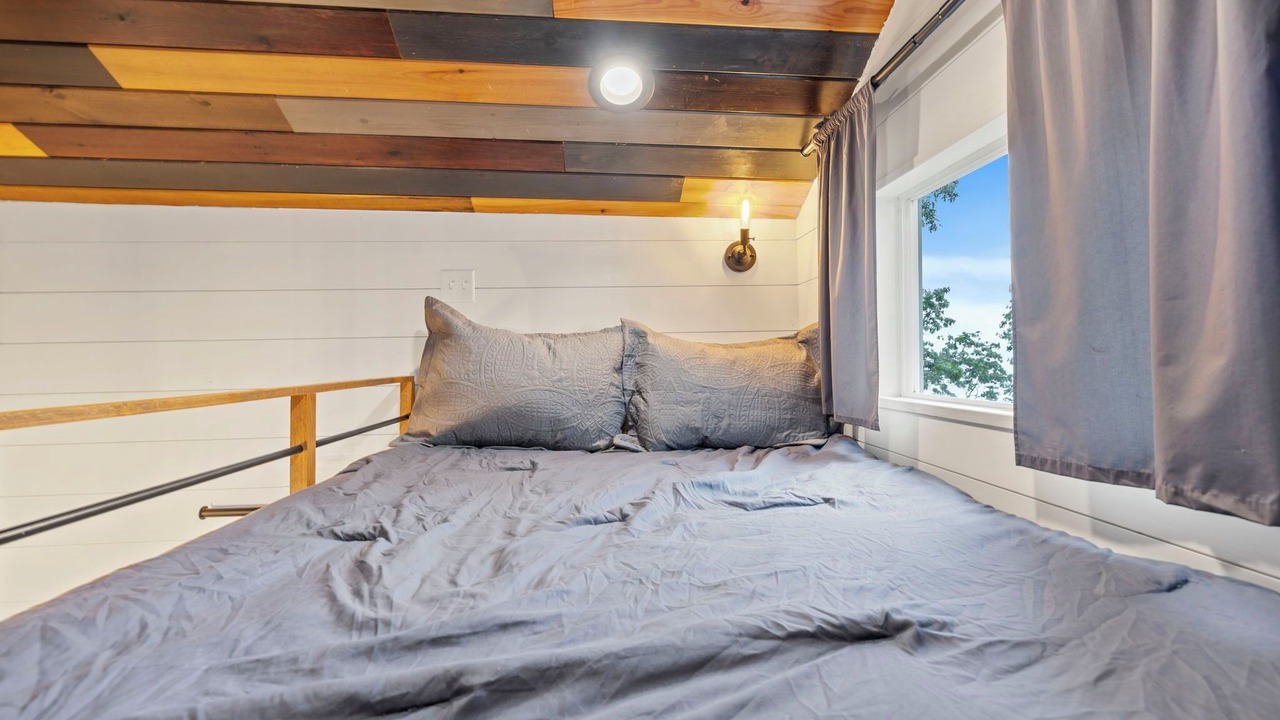 Photo of Bedroom in Brevard