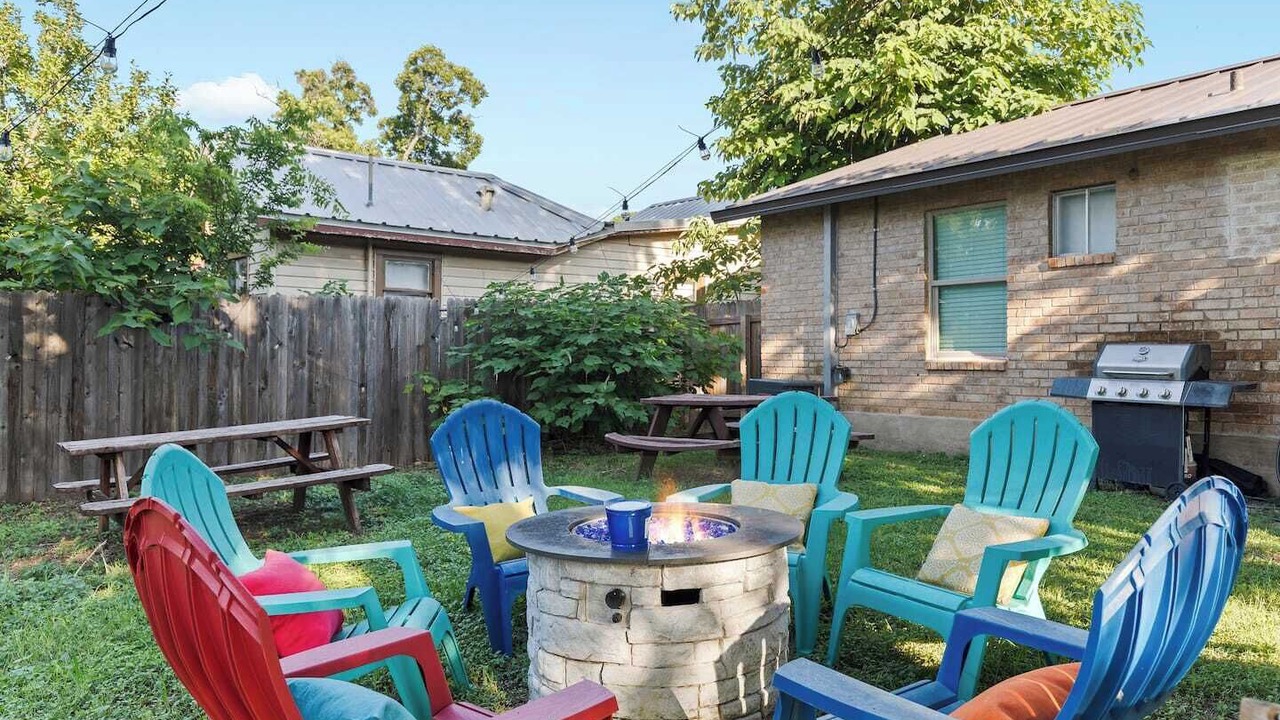 Photo of Outdoor in Government Hill