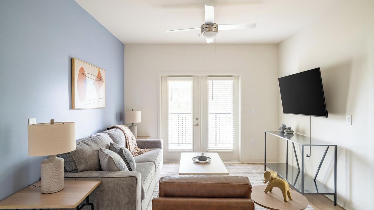 Photo of Livingroom in Bellview