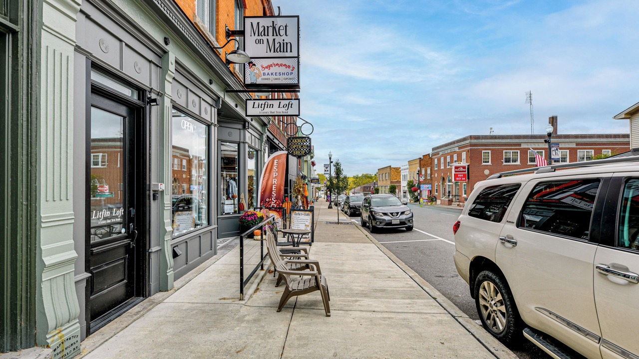 Photo of Outdoor in Akron