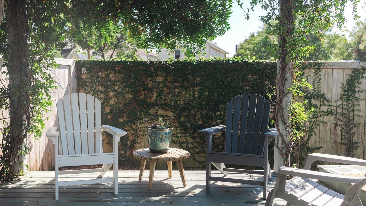 Photo of Patio Balcony in Old East Hill