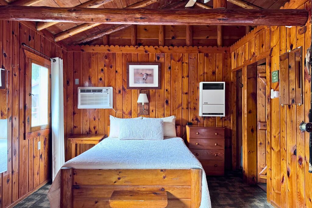 Photo of Bedroom in Trout Lake
