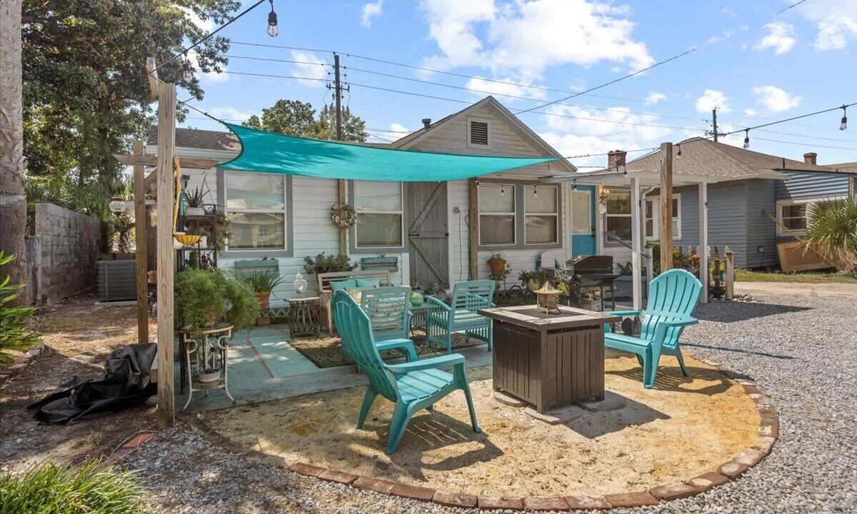 Photo of Outdoor in East Hill