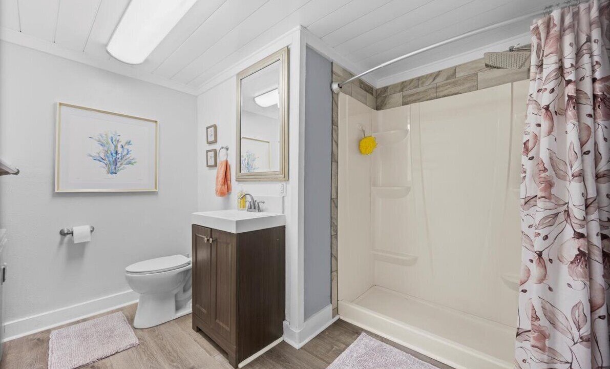 Photo of Bathroom in East Hill