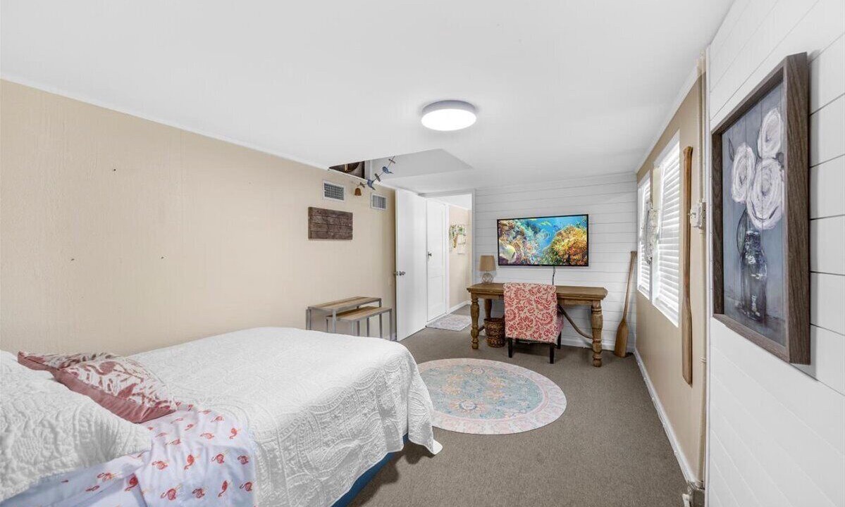 Photo of Bedroom in East Hill