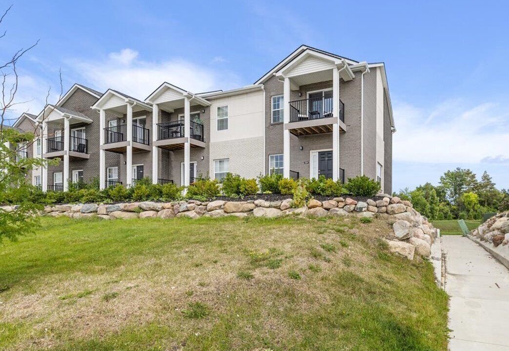 Photo of Outdoor in Bryant Pattengill West