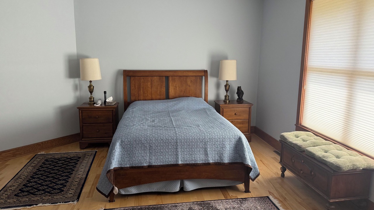 Photo of Bedroom in Eagle Harbor