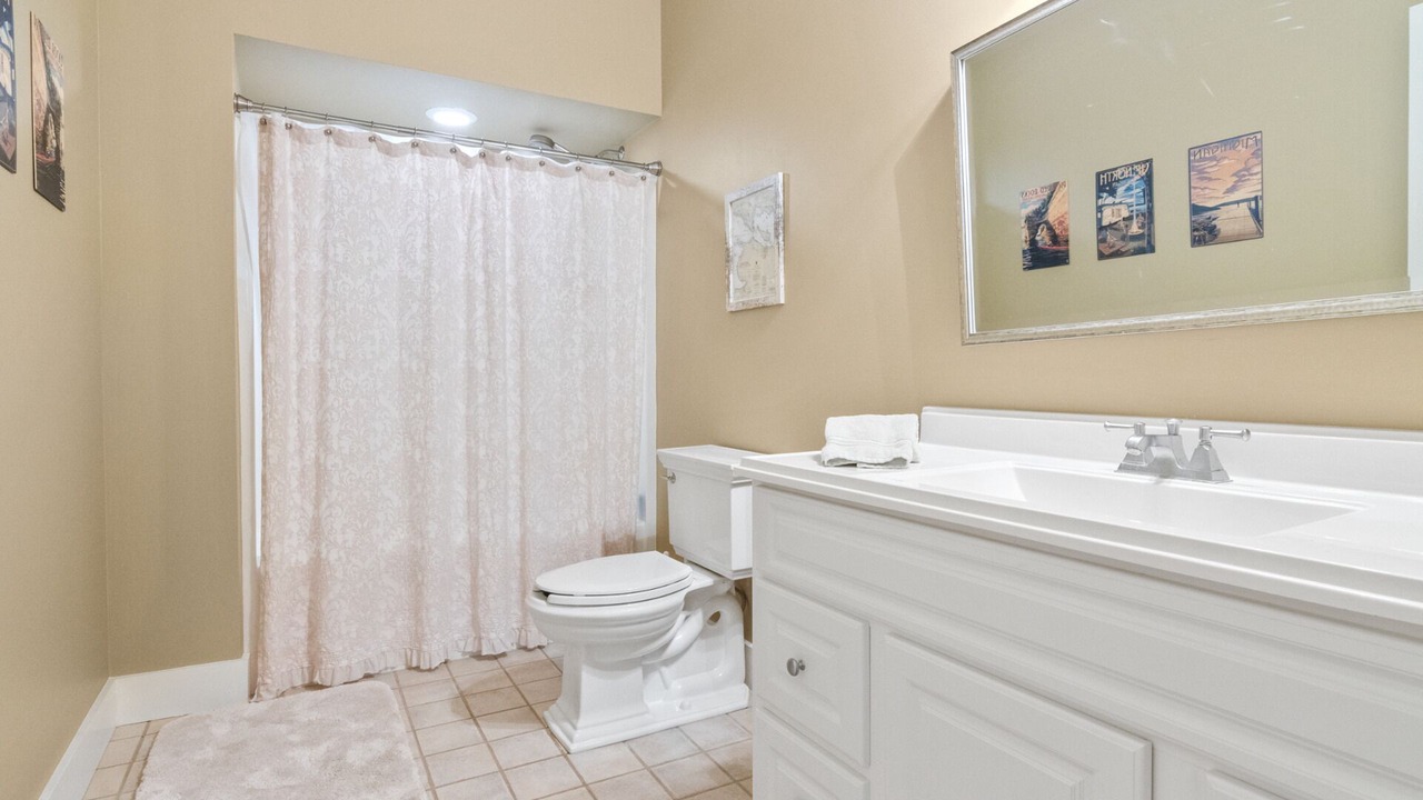 Photo of Bathroom in Harbor Springs