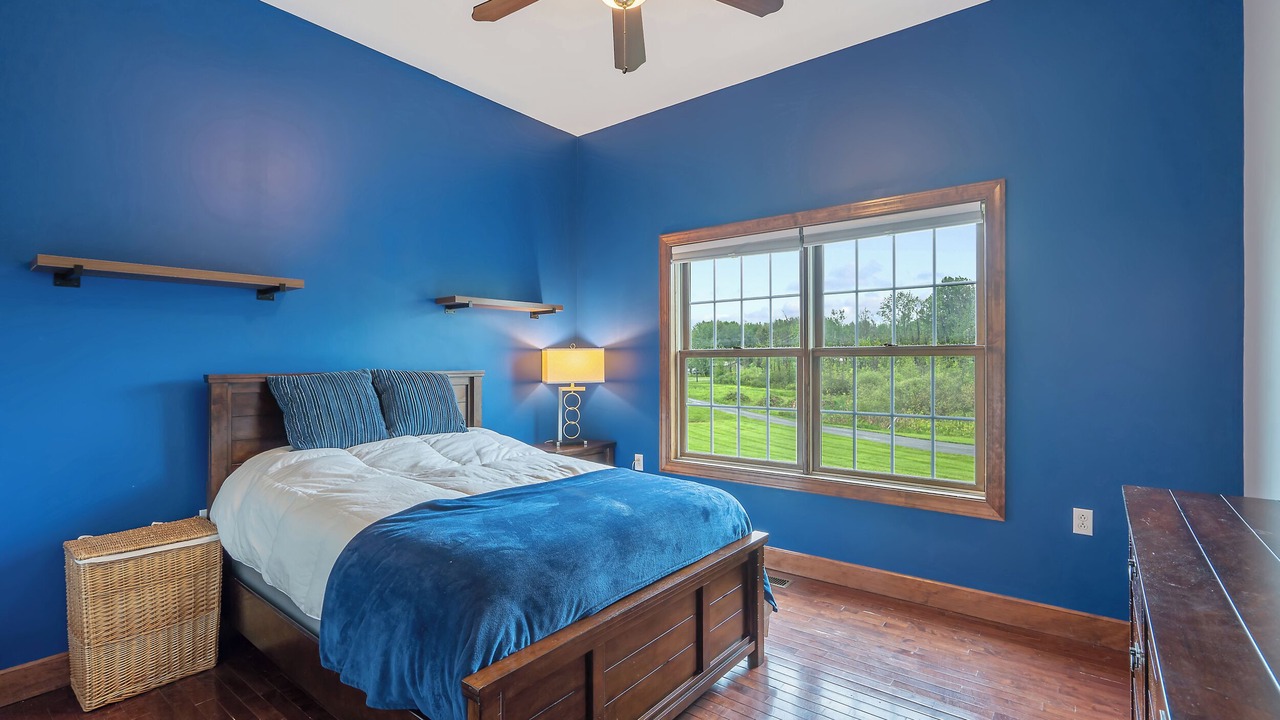 Photo of Bedroom in Town of Hastings