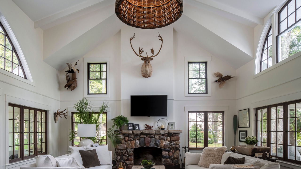 Photo of Livingroom in Forest Beach