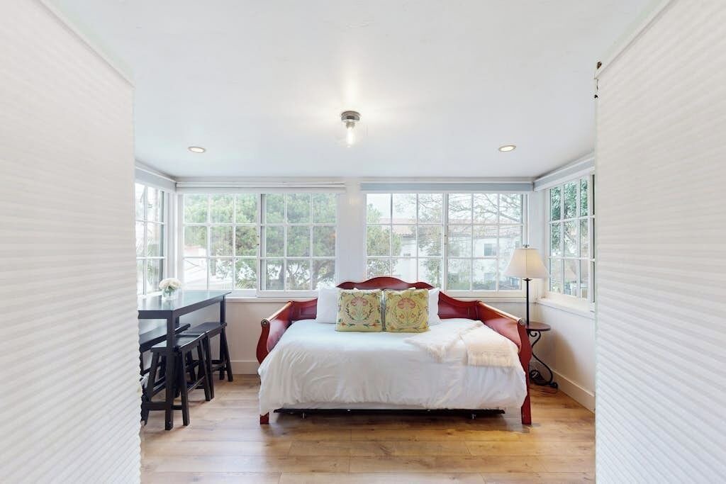 Photo of Bedroom in East Beach