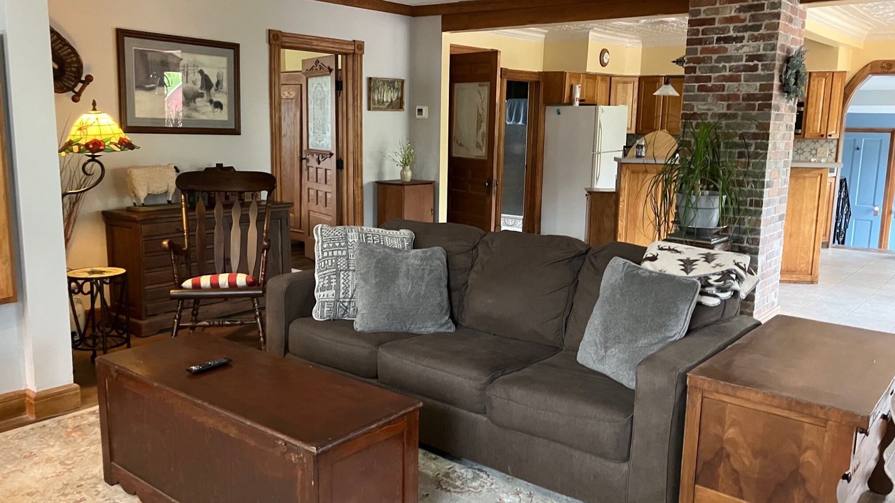 Photo of Livingroom in Ashland