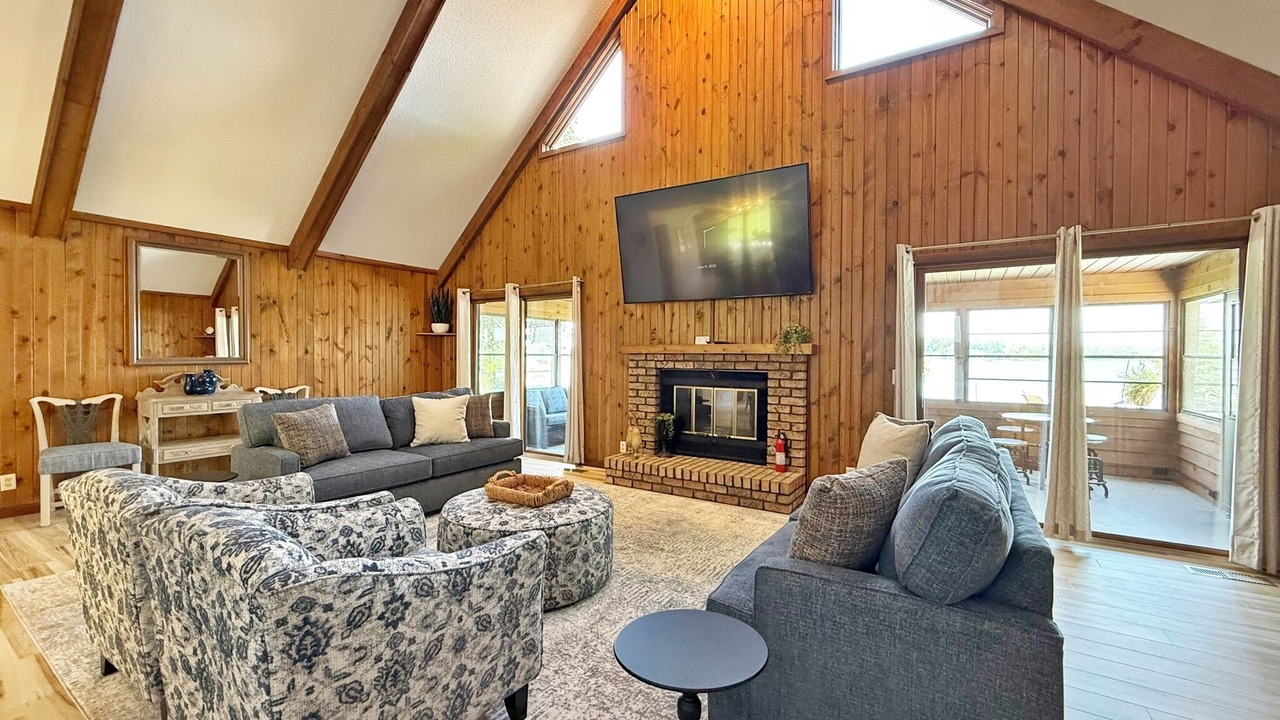Photo of Livingroom in Fennville