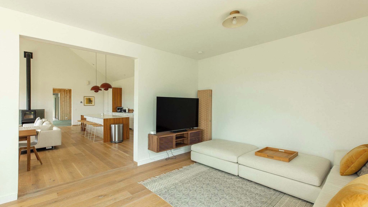 Photo of Livingroom in Copake Lake