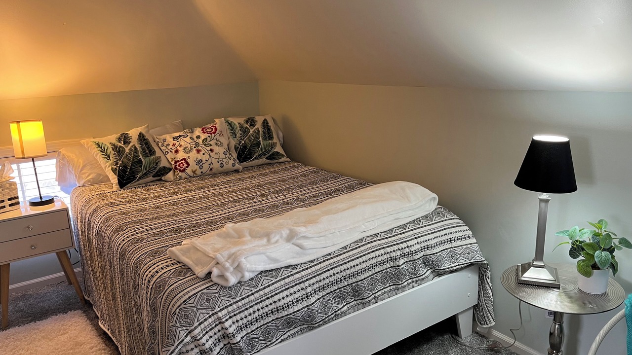 Photo of Bedroom in Hillsdale