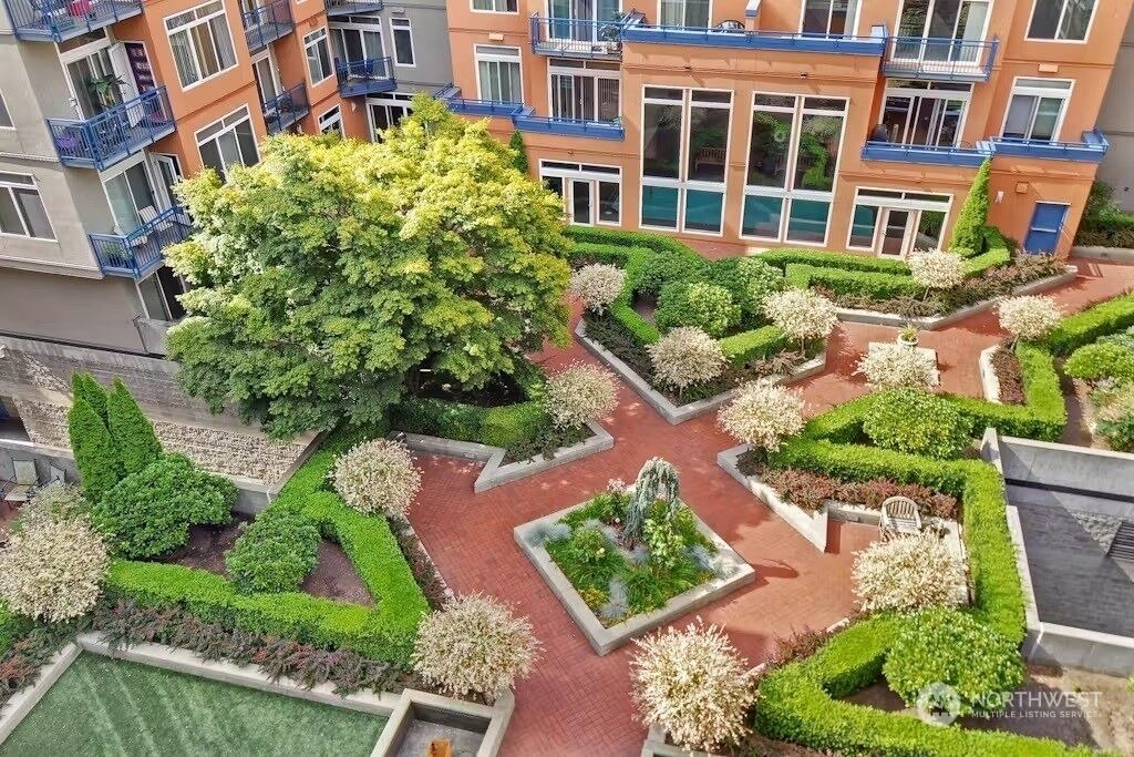 Photo of Outdoor in Belltown
